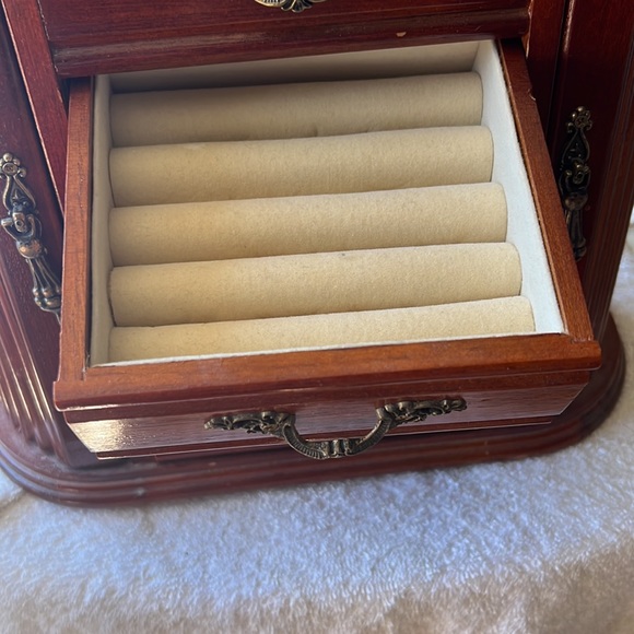 Vintage - Picture 3 of 8